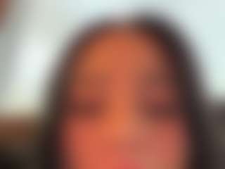 Kira Lopez's Live Sex Cam Show