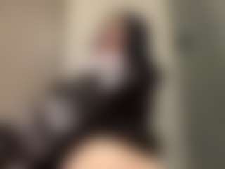 Kira Lopez's Live Sex Cam Show