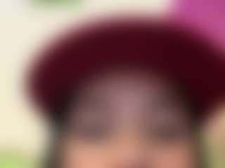 Kira Lopez's Live Sex Cam Show