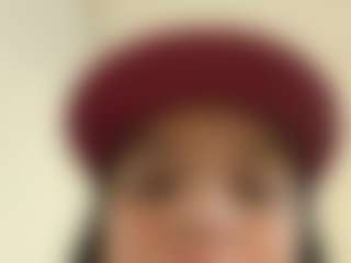 Kira Lopez's Live Sex Cam Show
