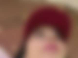 Kira Lopez's Live Sex Cam Show
