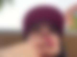 Kira Lopez's Live Sex Cam Show