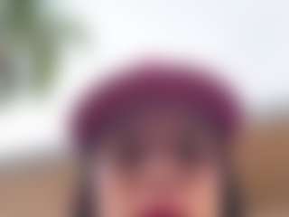 Kira Lopez's Live Sex Cam Show