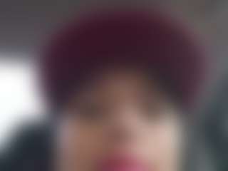 Kira Lopez's Live Sex Cam Show