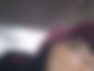 Kira Lopez's Live Sex Cam Show