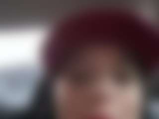 Kira Lopez's Live Sex Cam Show
