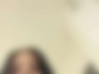 Kira Lopez's Live Sex Cam Show