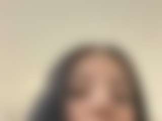Kira Lopez's Live Sex Cam Show