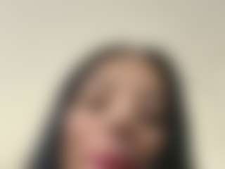 Kira Lopez's Live Sex Cam Show