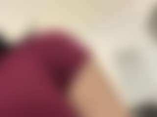 Kira Lopez's Live Sex Cam Show