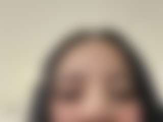 Kira Lopez's Live Sex Cam Show