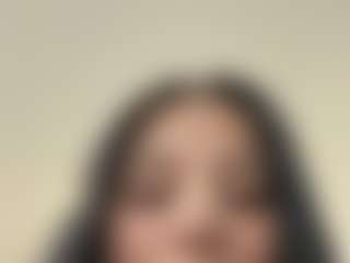 Kira Lopez's Live Sex Cam Show