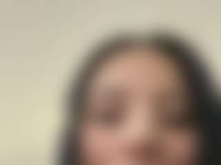 Kira Lopez's Live Sex Cam Show