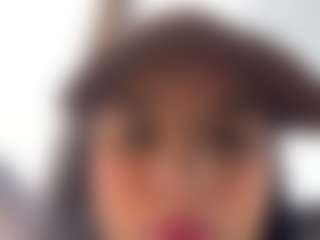Kira Lopez's Live Sex Cam Show