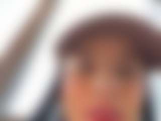 Kira Lopez's Live Sex Cam Show