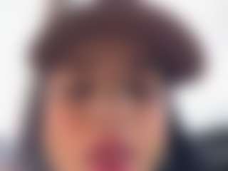Kira Lopez's Live Sex Cam Show