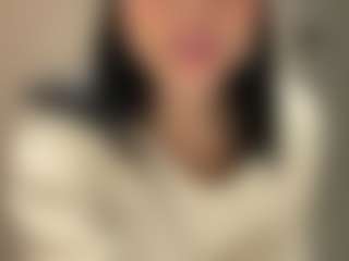 Kira Lopez's Live Sex Cam Show
