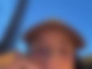 Kira Lopez's Live Sex Cam Show