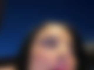 Kira Lopez's Live Sex Cam Show