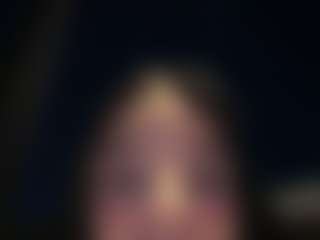 Kira Lopez's Live Sex Cam Show