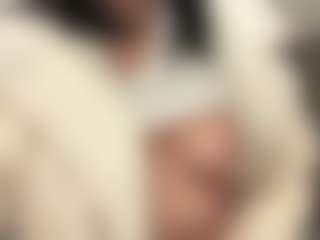 Kira Lopez's Live Sex Cam Show