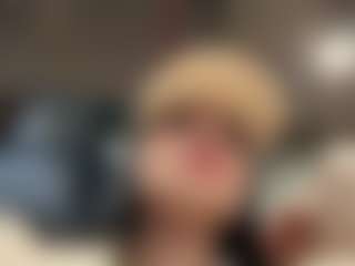 Kira Lopez's Live Sex Cam Show