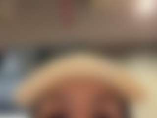 Kira Lopez's Live Sex Cam Show