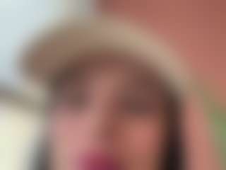 Kira Lopez's Live Sex Cam Show