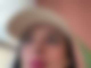 Kira Lopez's Live Sex Cam Show