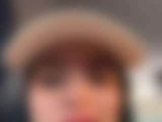Kira Lopez's Live Sex Cam Show