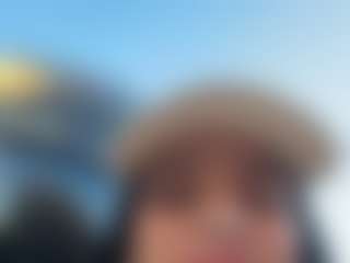 Kira Lopez's Live Sex Cam Show
