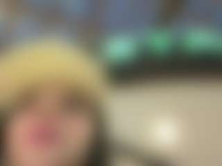 Kira Lopez's Live Sex Cam Show