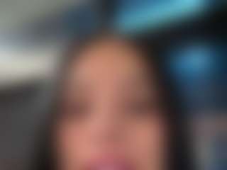 Kira Lopez's Live Sex Cam Show