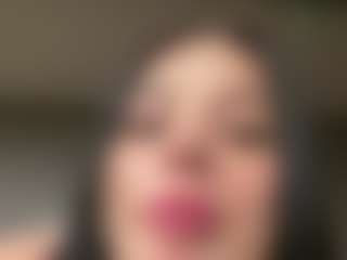 Kira Lopez's Live Sex Cam Show