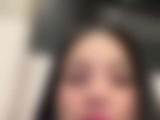 Live cam show with Kira Lopez - Sexwebcam Teen (18+) on Taboo Cams XXX