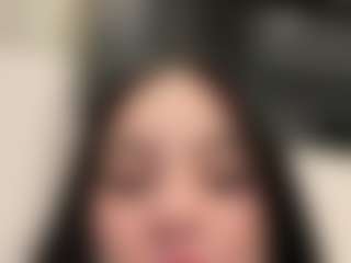 Kira Lopez's Live Sex Cam Show