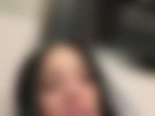 Kira Lopez's Live Sex Cam Show