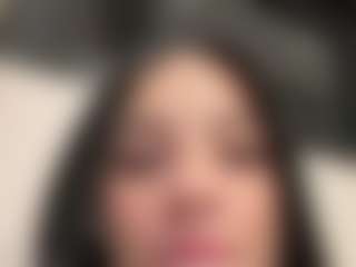 Kira Lopez's Live Sex Cam Show