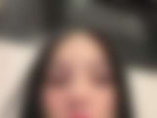 Kira Lopez's Live Sex Cam Show