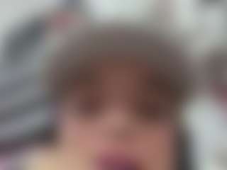 Live cam show with Kira Lopez - Latina Toys on Camming Site | colombia