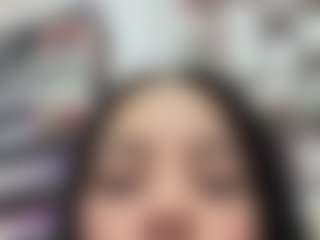 Kira Lopez's Live Sex Cam Show
