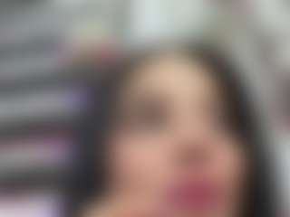 Kira Lopez's Live Sex Cam Show