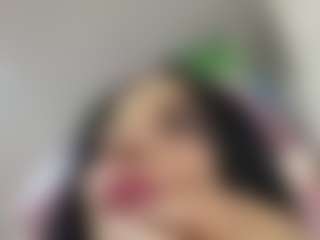 Kira Lopez's Live Sex Cam Show