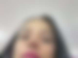 Kira Lopez's Live Sex Cam Show