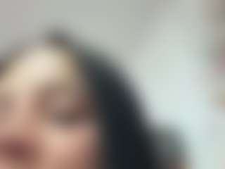 Kira Lopez's Live Sex Cam Show