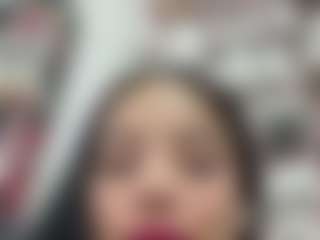 Kira Lopez's Live Sex Cam Show