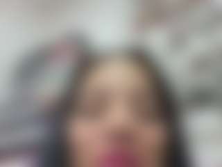 Kira Lopez's Live Sex Cam Show
