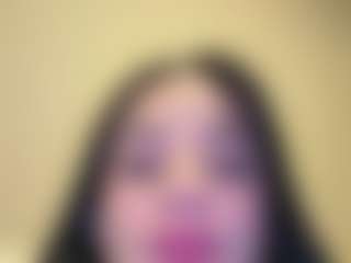 Kira Lopez's Live Sex Cam Show