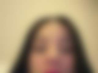 Kira Lopez's Live Sex Cam Show