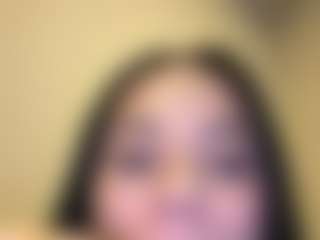Kira Lopez's Live Sex Cam Show